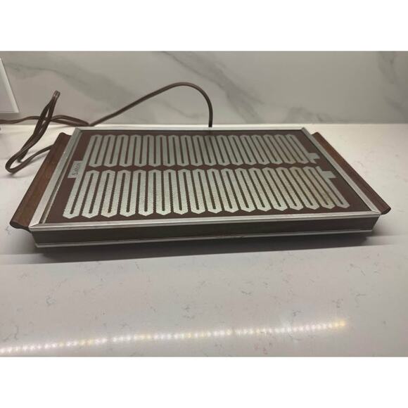 Vintage Salton Hotray Food Warming Platter - Picture 1 of 3